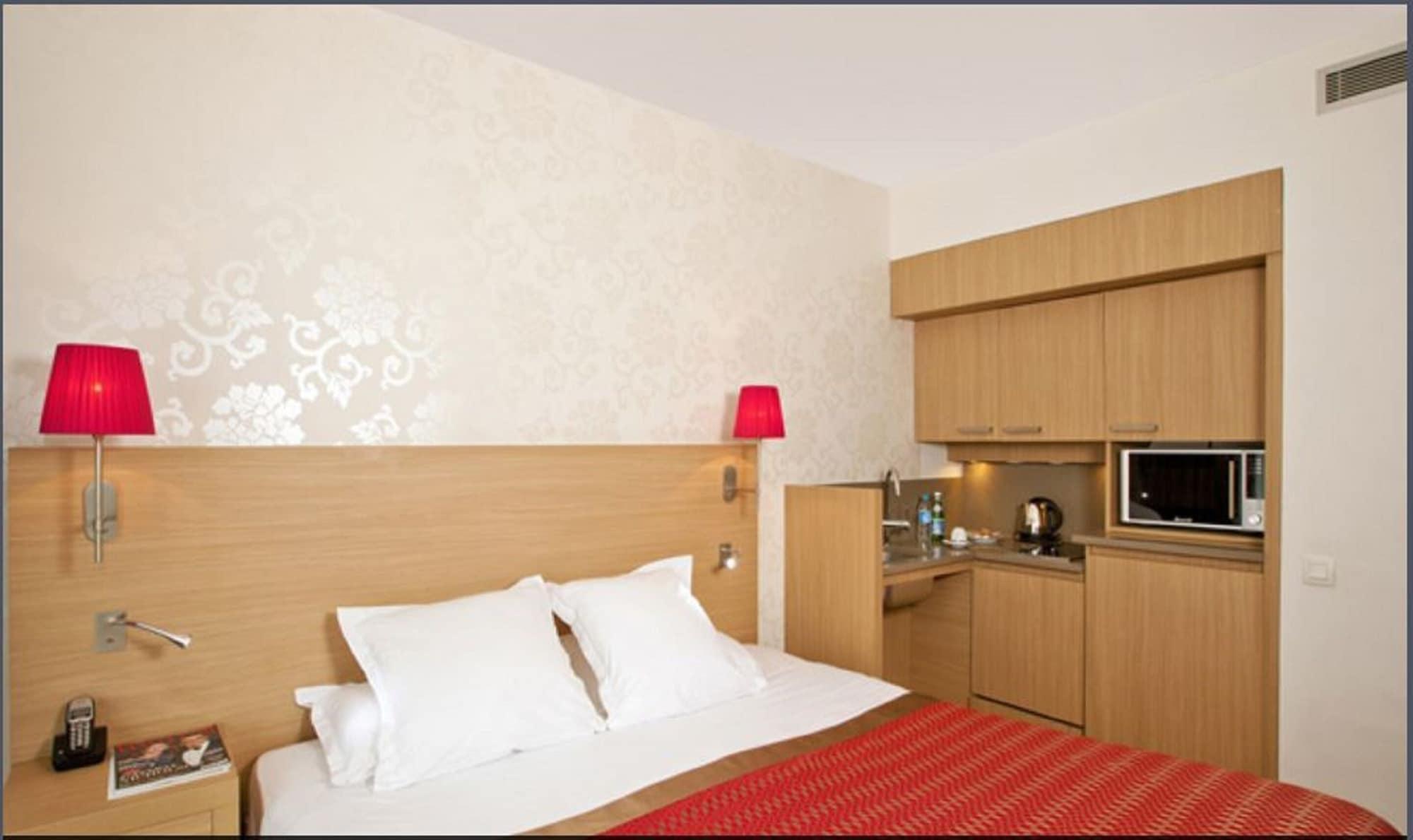 Residhome Paris-Evry Courcouronnes Екстер'єр фото