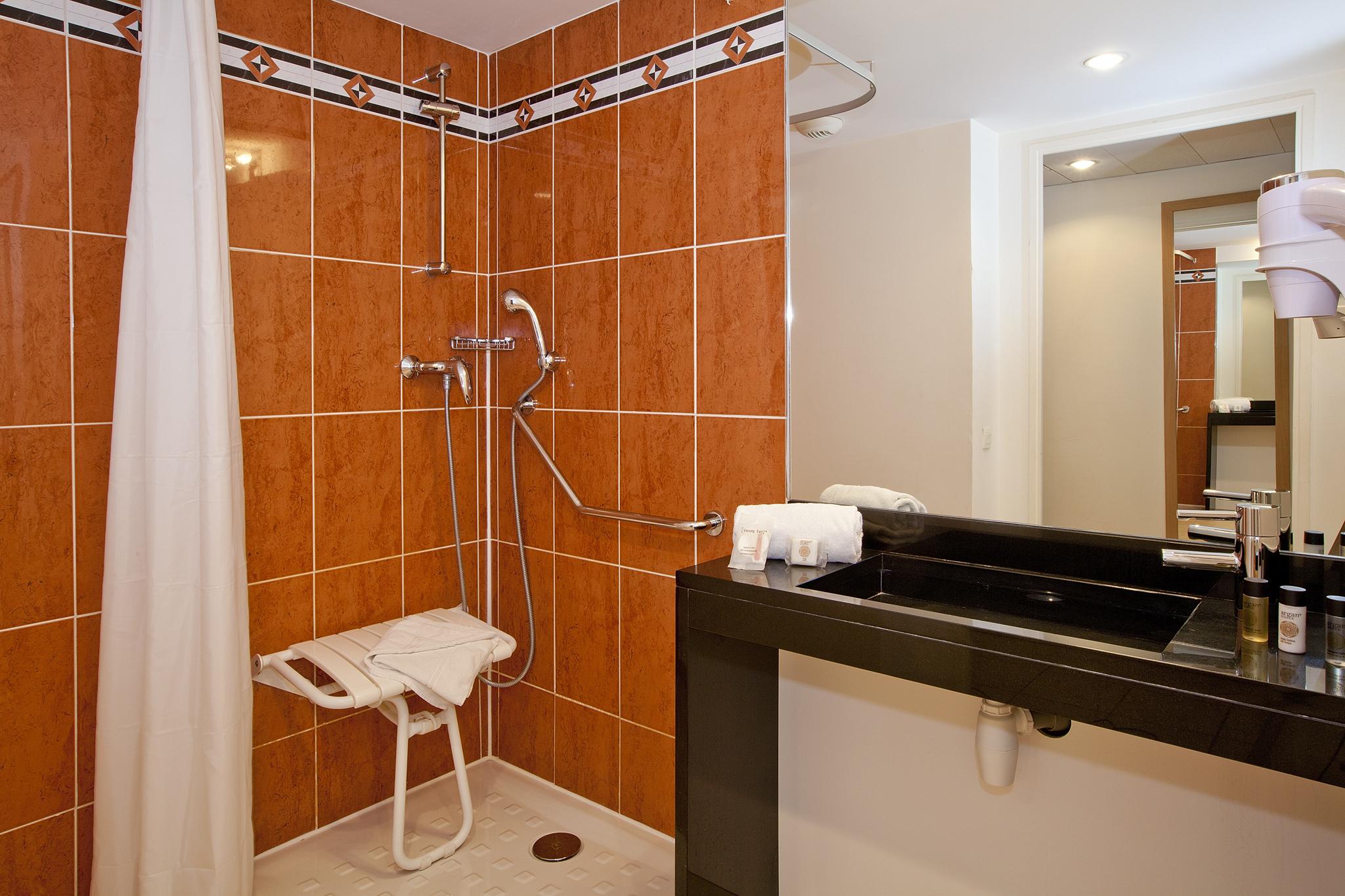 Residhome Paris-Evry Courcouronnes Екстер'єр фото