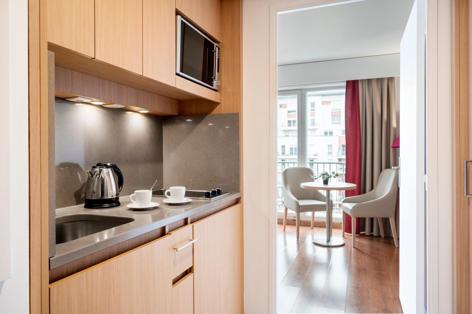 Residhome Paris-Evry Courcouronnes Екстер'єр фото