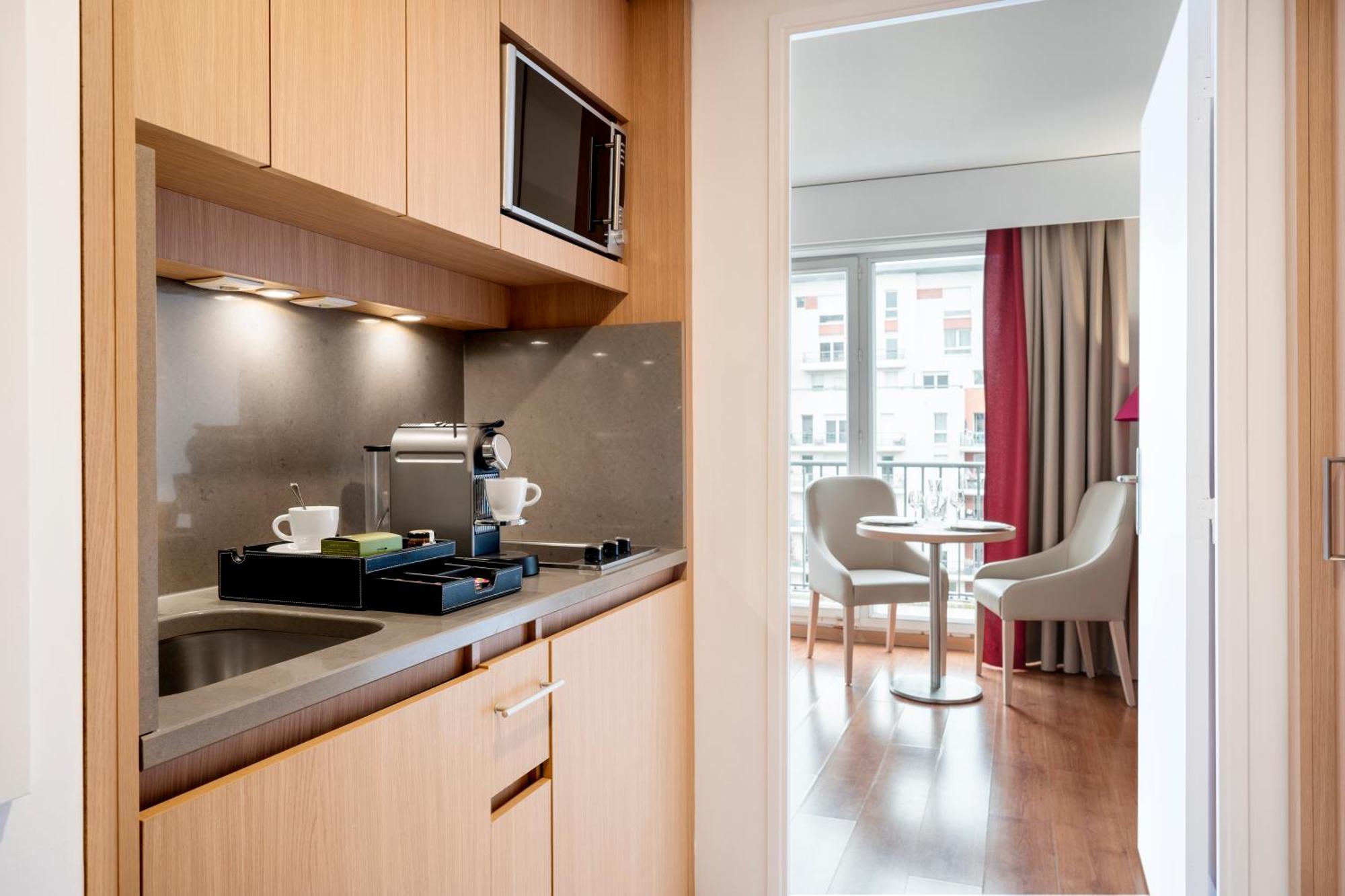 Residhome Paris-Evry Courcouronnes Екстер'єр фото